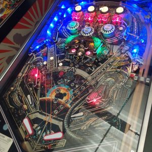 Flipper Space Invaders