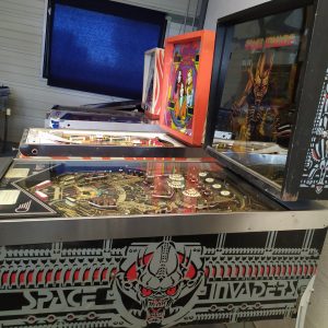 Flipper Space Invaders