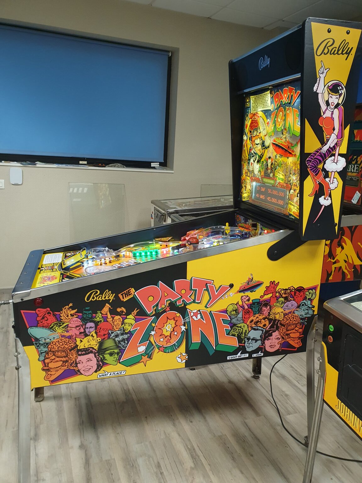 FLIPPER The Party Zone Bally – Image 5